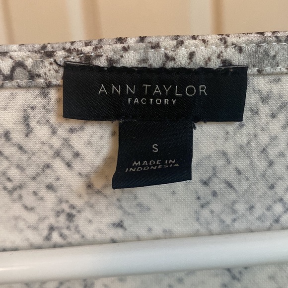 Snake skin top - Picture 3 of 3